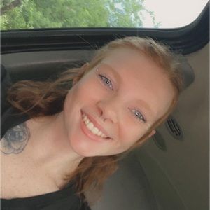 Meet your Posher, Kaitlyn